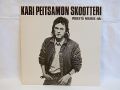  LP Kari Peitsamon Skootteri - Vedestä nousee hai / Vinyl  Kari Peitsamon Skootteri - Vedestä nousee hai - Nro 6281